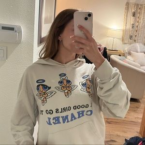 Mega Yacht - Good girls go to Chanel, Bad girls go to Gucci Sweatshirt